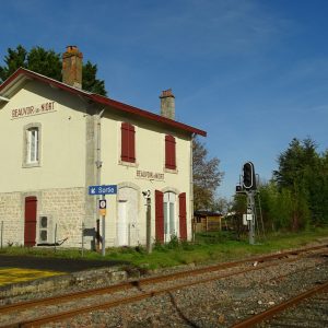 GARE DE BEAUVOIR SUR NIORT