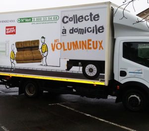 CAMION RAMASSAGE OBJETS VOLUMINEUX